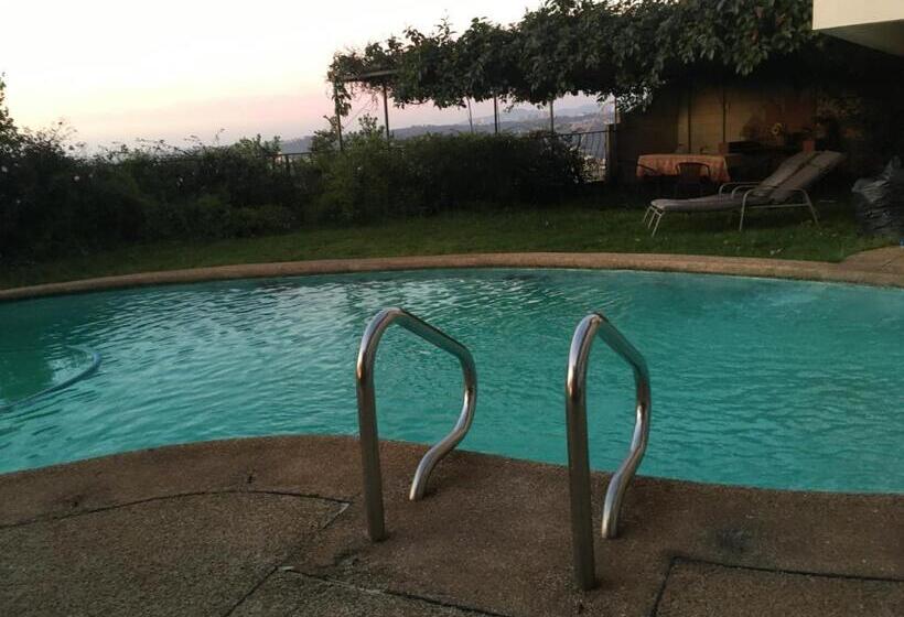 پانسیون My Fathers House