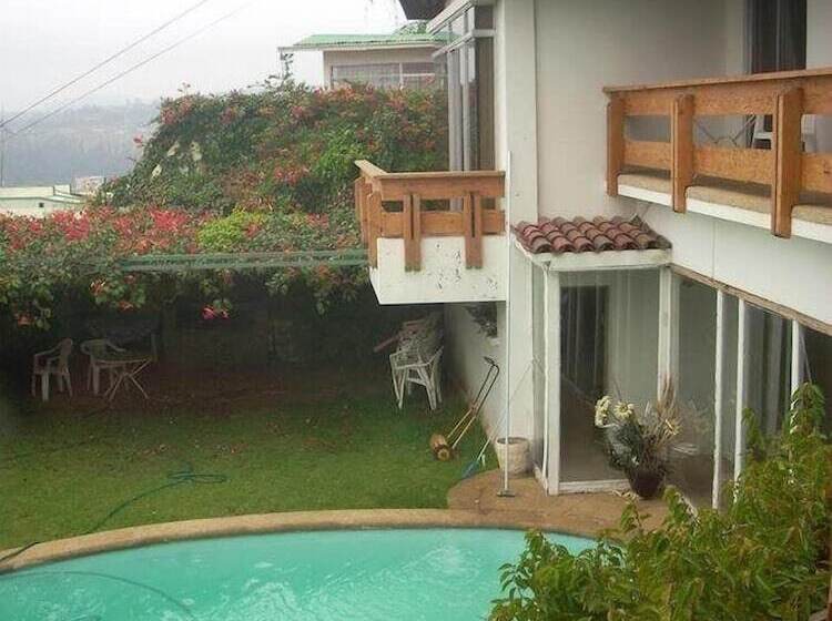 پانسیون My Fathers House