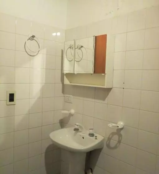 ユースホステル Aonikenk B&b