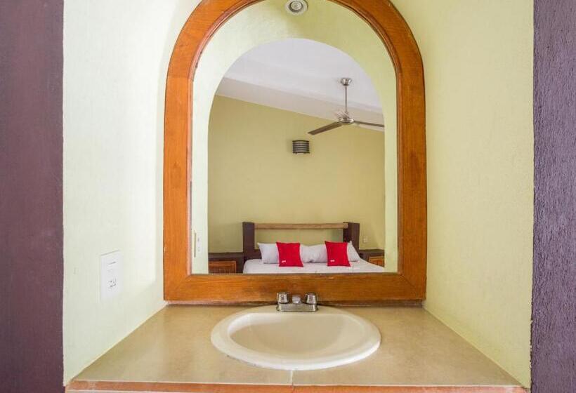 هتل Oyo Posada Lys