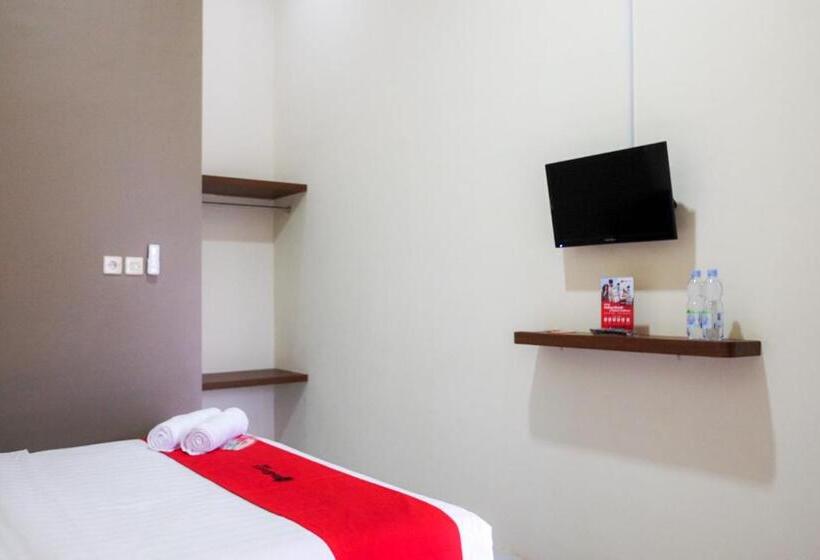 Hotel Reddoorz Syariah Near Exit Tol Pemalang Comal 2