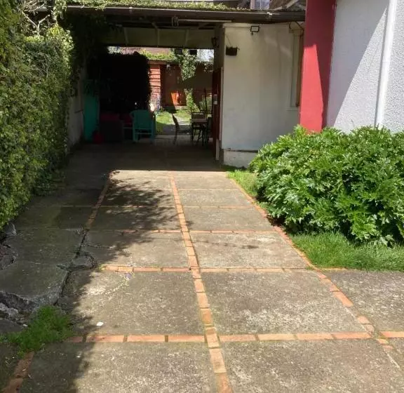 پانسیون Hostal Argentina Osorno