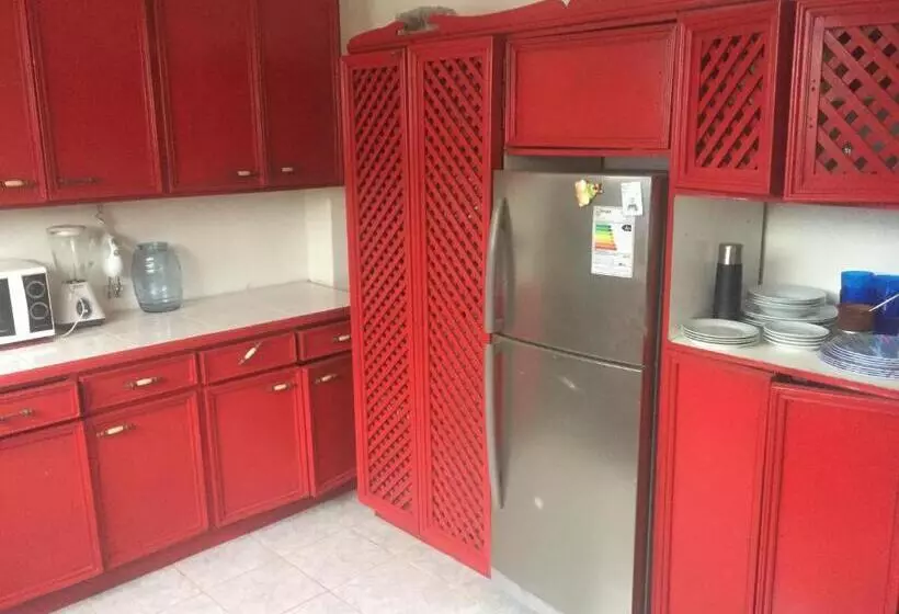 پانسیون Hostal Argentina Osorno