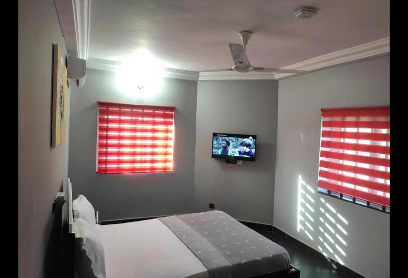 پانسیون Room In Guest Room Royal Blue Guest House Bar