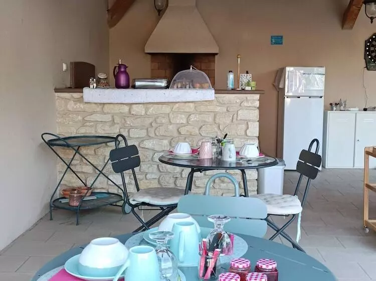 Aamiaismajoitus (B&B) Maison D Hôtes & Spa La Chêneraie Provence Ventoux