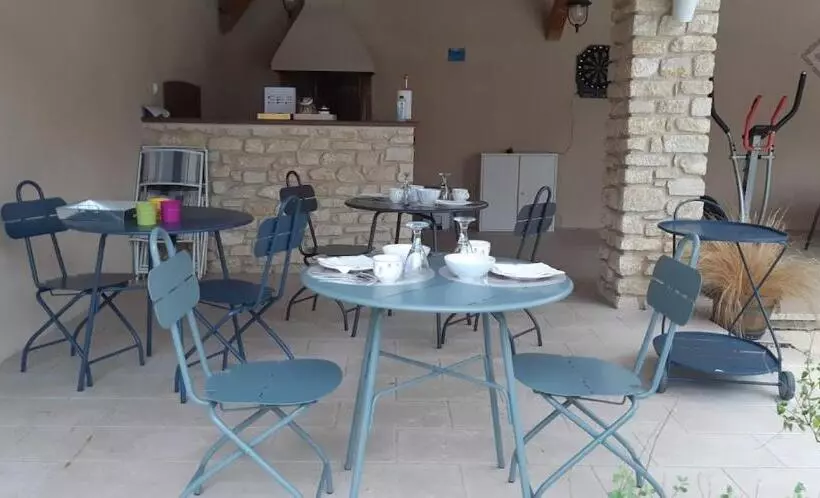 Aamiaismajoitus (B&B) Maison D Hôtes & Spa La Chêneraie Provence Ventoux