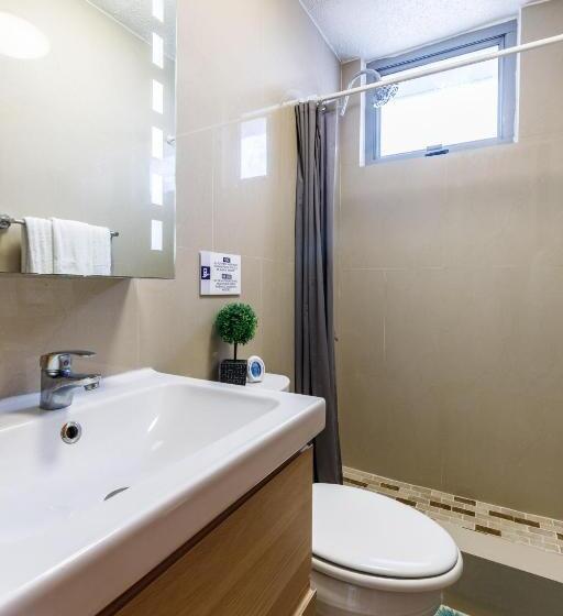 پانسیون Avila Suites