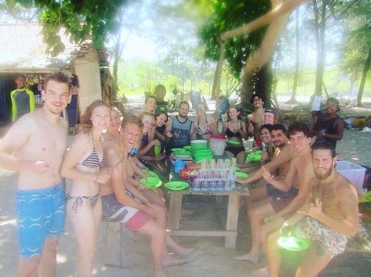 هاستل Js House View