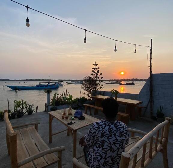 هاستل Js House View