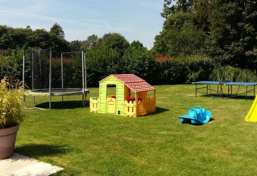 مبيت وإفطار Chambres D Hôtes Du Relais De Drugy