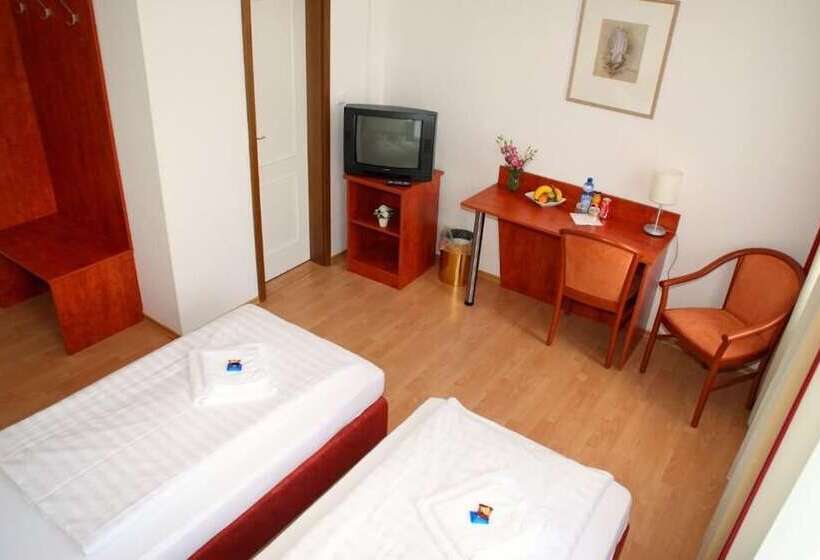 צימר Am Ledermuseum