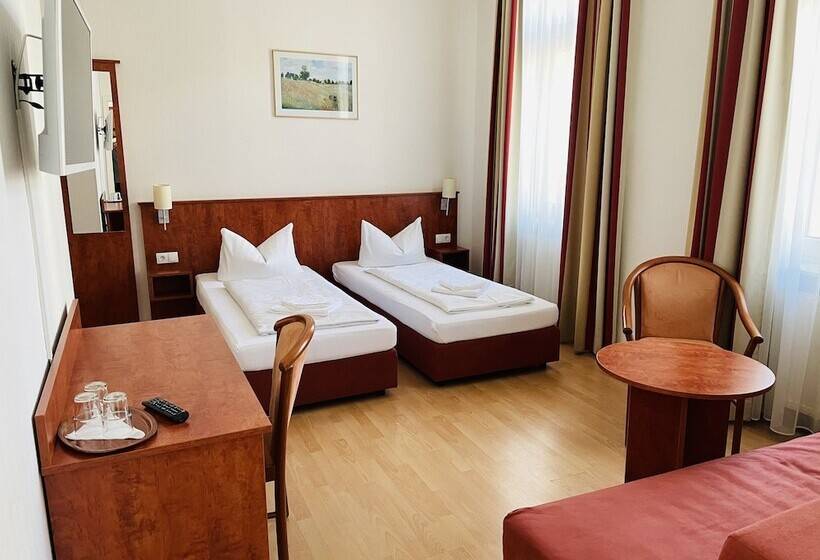 צימר Am Ledermuseum