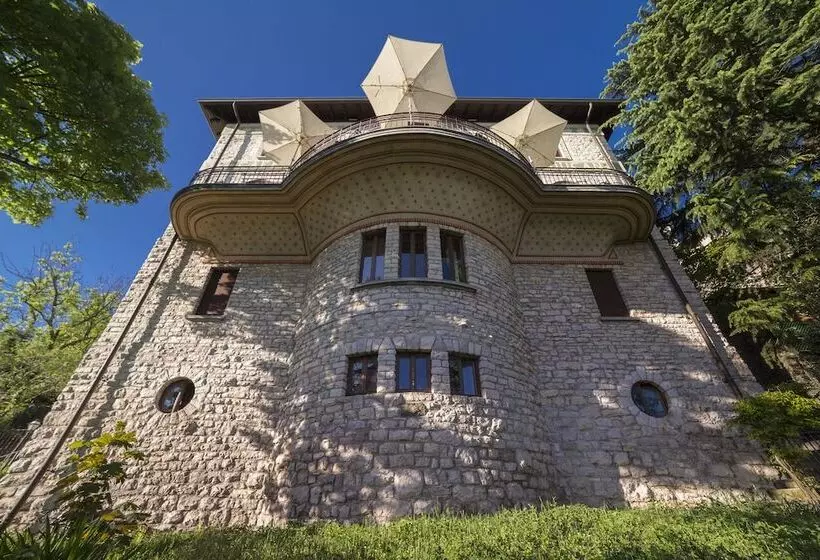 Al Borducan Romantic Hotel   Adults Only