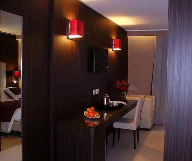 هتل Ansharius Adults Only