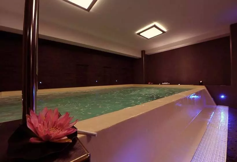 هتل Ansharius Adults Only