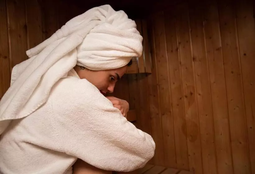 هتل Ansharius Adults Only