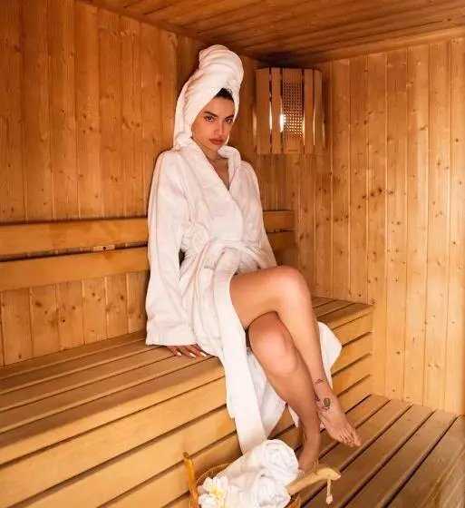 هتل Ansharius Adults Only