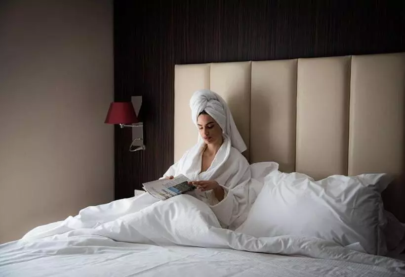 هتل Ansharius Adults Only