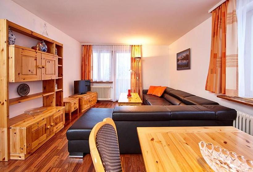 Basic Hotel Arosa