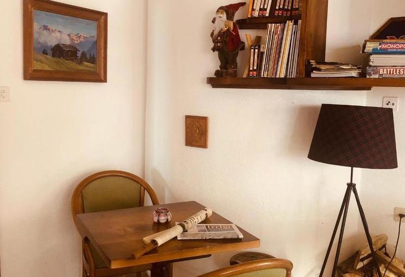 בית מלון כפרי Boutique Hôtel Le Déserteur