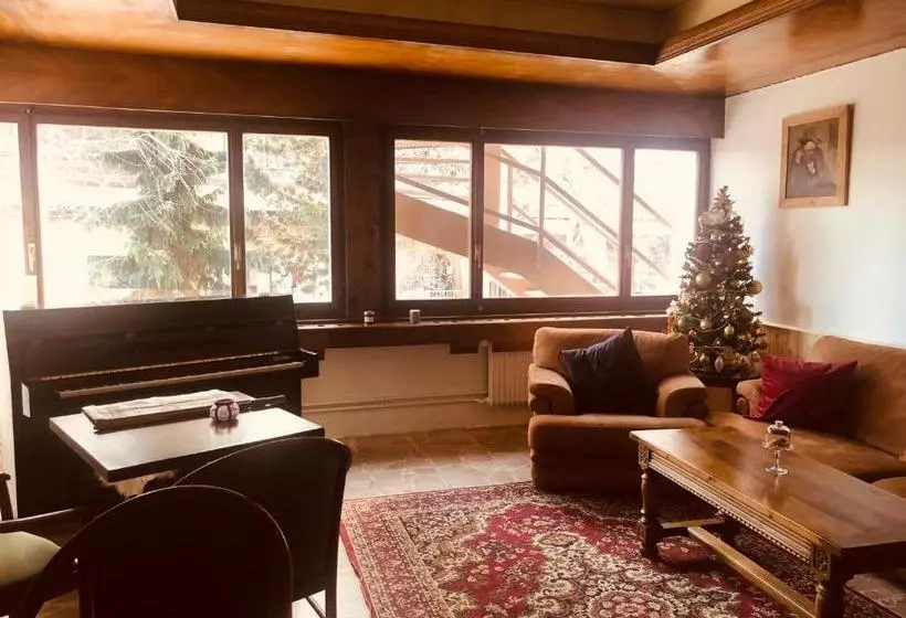 בית מלון כפרי Boutique Hôtel Le Déserteur