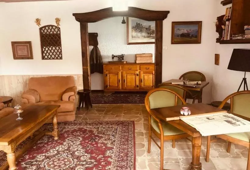 בית מלון כפרי Boutique Hôtel Le Déserteur