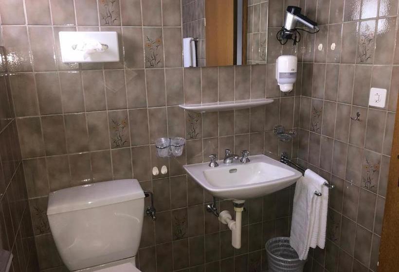 בית מלון כפרי Boutique Hôtel Le Déserteur