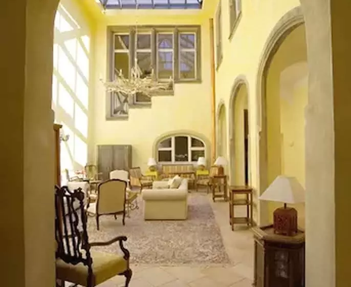 Отель Burg Wanzleben