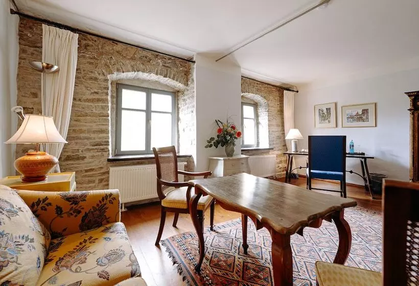 Отель Burg Wanzleben