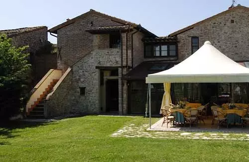 ホテル Country House Podere Lacaioli