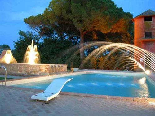 ホテル Country House Podere Lacaioli