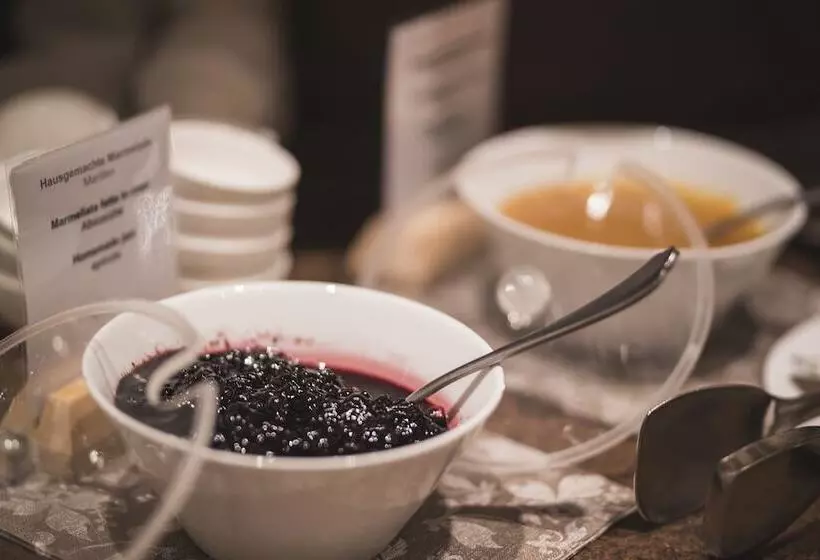 酒店 Emma Historic