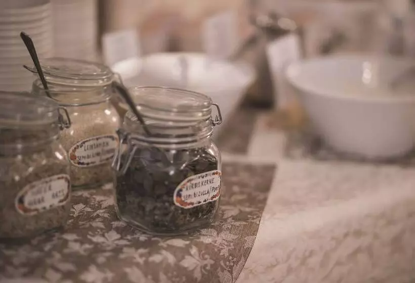 酒店 Emma Historic