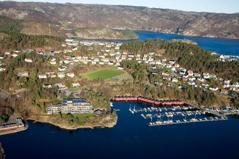 Отель Farsund Fjord