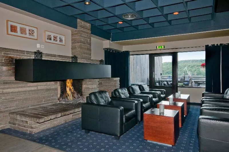 Отель Farsund Fjord