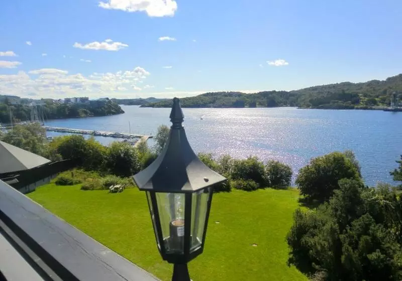 Отель Farsund Fjord