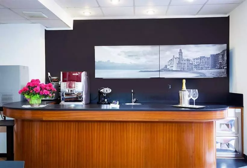 هتل La Camogliese