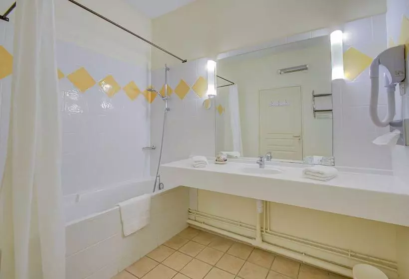 ホテル Les Nevons