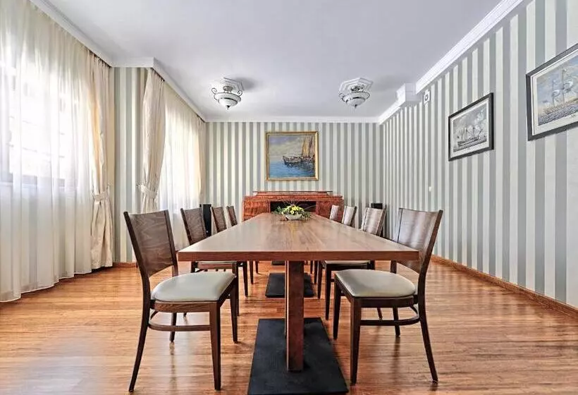 فندق Modrzewiówka