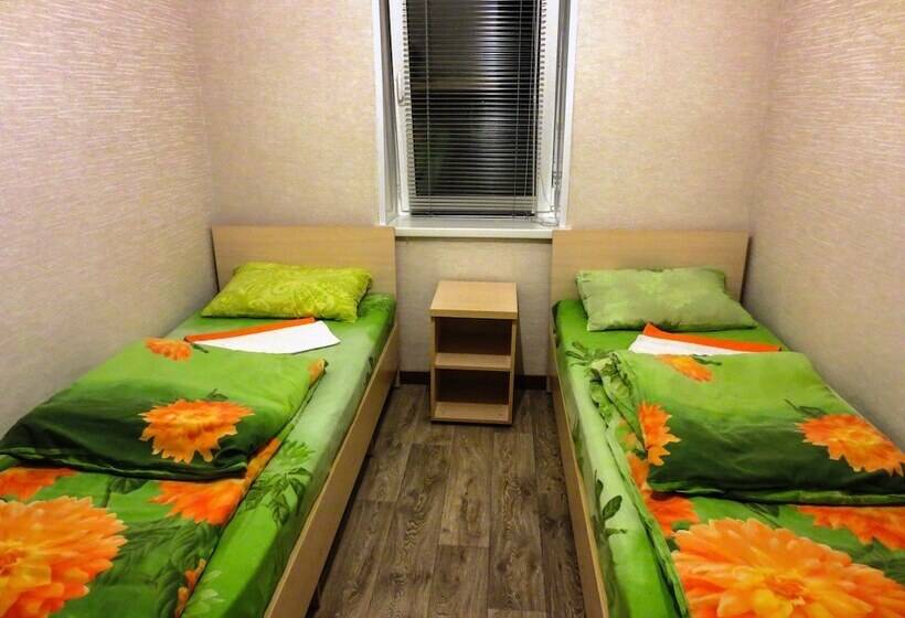 فندق Near Globus