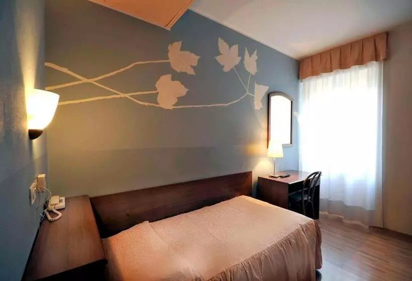 בית מלון כפרי Ristorante Ai Campi Di Marcello