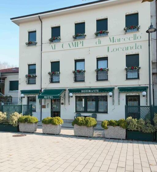 فندق Ristorante Ai Campi Di Marcello