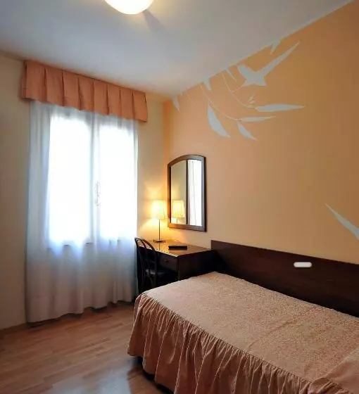 בית מלון כפרי Ristorante Ai Campi Di Marcello