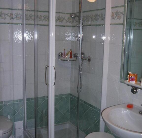 ホテル Ristorante La Lampara