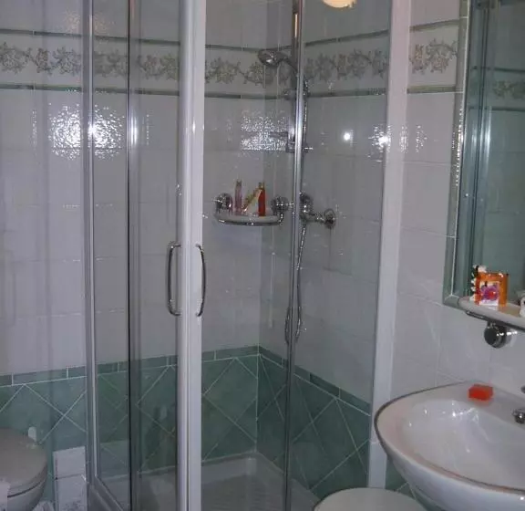 Отель Ristorante La Lampara