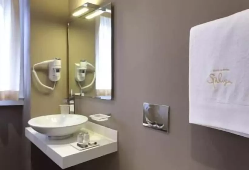 Szálloda Spluga Sosta &