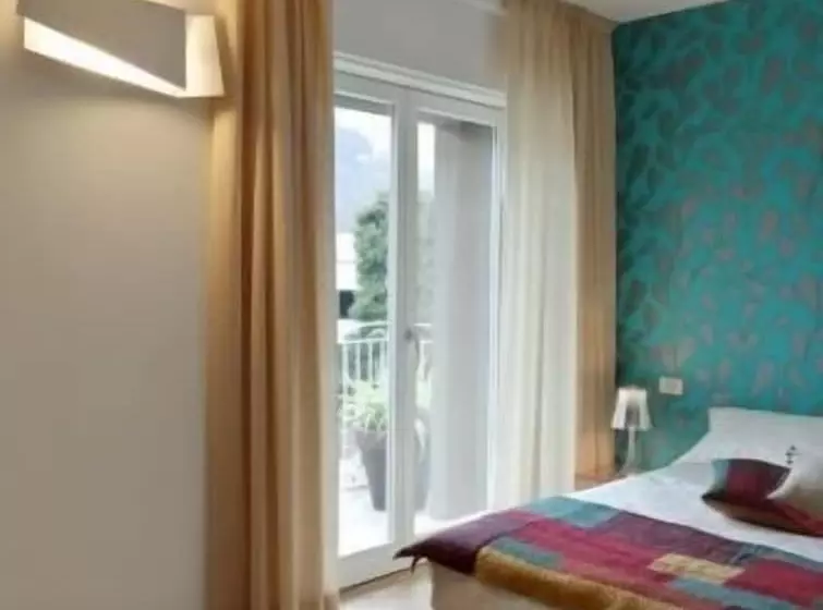 Szálloda Spluga Sosta &