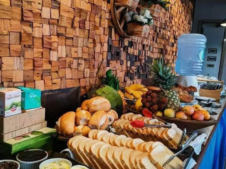 Отель Vila Alaide Praia