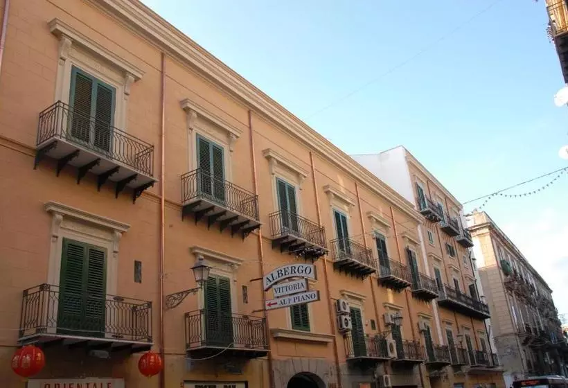 هتل Affittacamere Vittoria