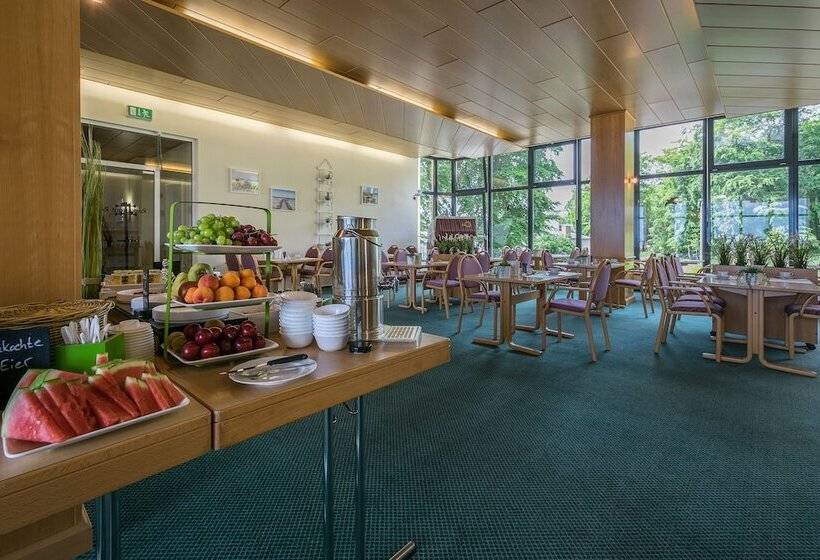 فندق Wald Und See